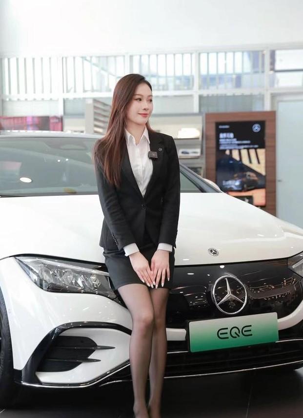 奔馳“叛變”了!將放棄全面電動車計劃,2023年在華電車銷量低迷
