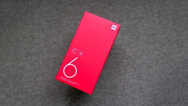 直屏手機(jī)的性價(jià)比救星,紅米新機(jī)能否挑戰(zhàn)市場(chǎng)慣例?