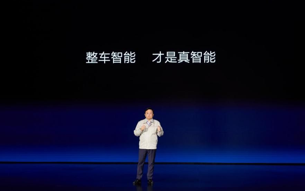 2024強勢出擊,“榮耀版”開啟決戰,比亞迪的自信從何而來?