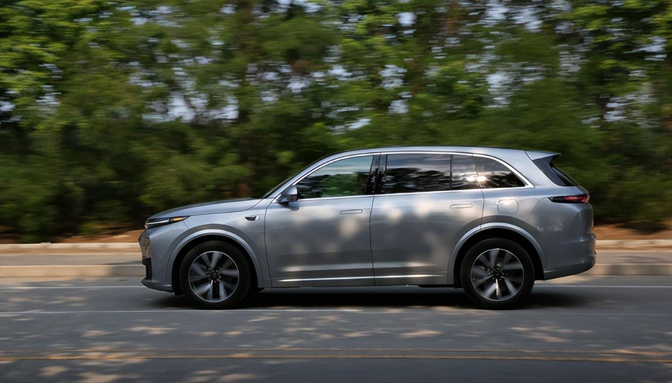 理想全新走量車L6確認,外觀同步L7,尺寸降低,低價主打問界M7