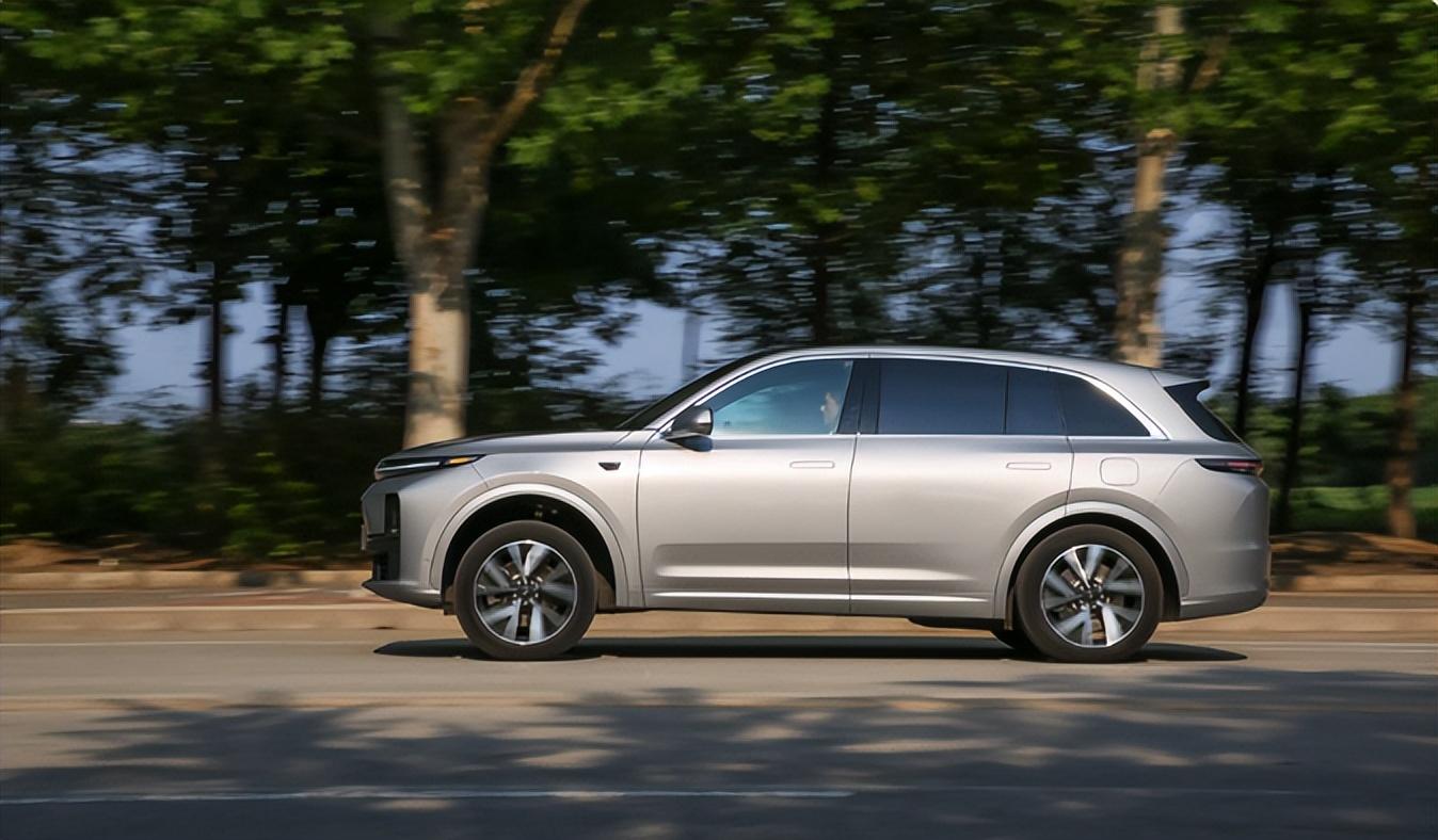 理想全新走量車L6確認,外觀同步L7,尺寸降低,低價主打問界M7