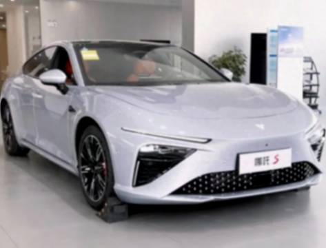 2024款哪吒S解讀,最高續航715km、性能強,OTA升級哪些功能?