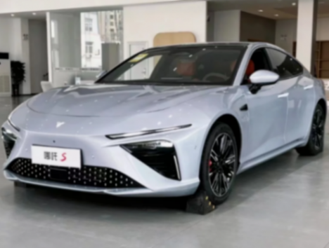 2024款哪吒S解讀,最高續航715km、性能強,OTA升級哪些功能?