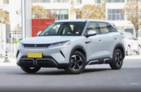 續(xù)航一樣,價(jià)格都是11.98萬(wàn),選比亞迪元UP,還是奇瑞iCAR 03?
