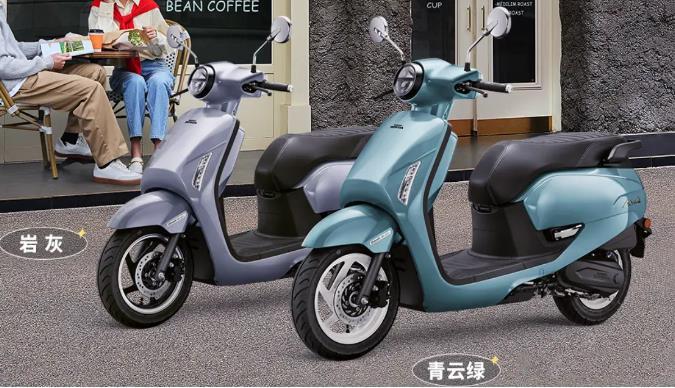 新大洲本田又有新車上市,增新配色和CBS制動,配單缸風冷動力