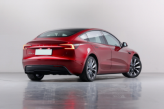 豪華與新貴硬碰硬,Model3對(duì)比奧迪A4L、寶馬3系