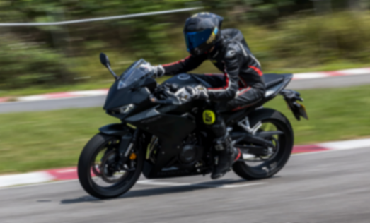 本田2024款CBR500R海外試駕評測-更帥更強配置滿,新手老手皆歡喜