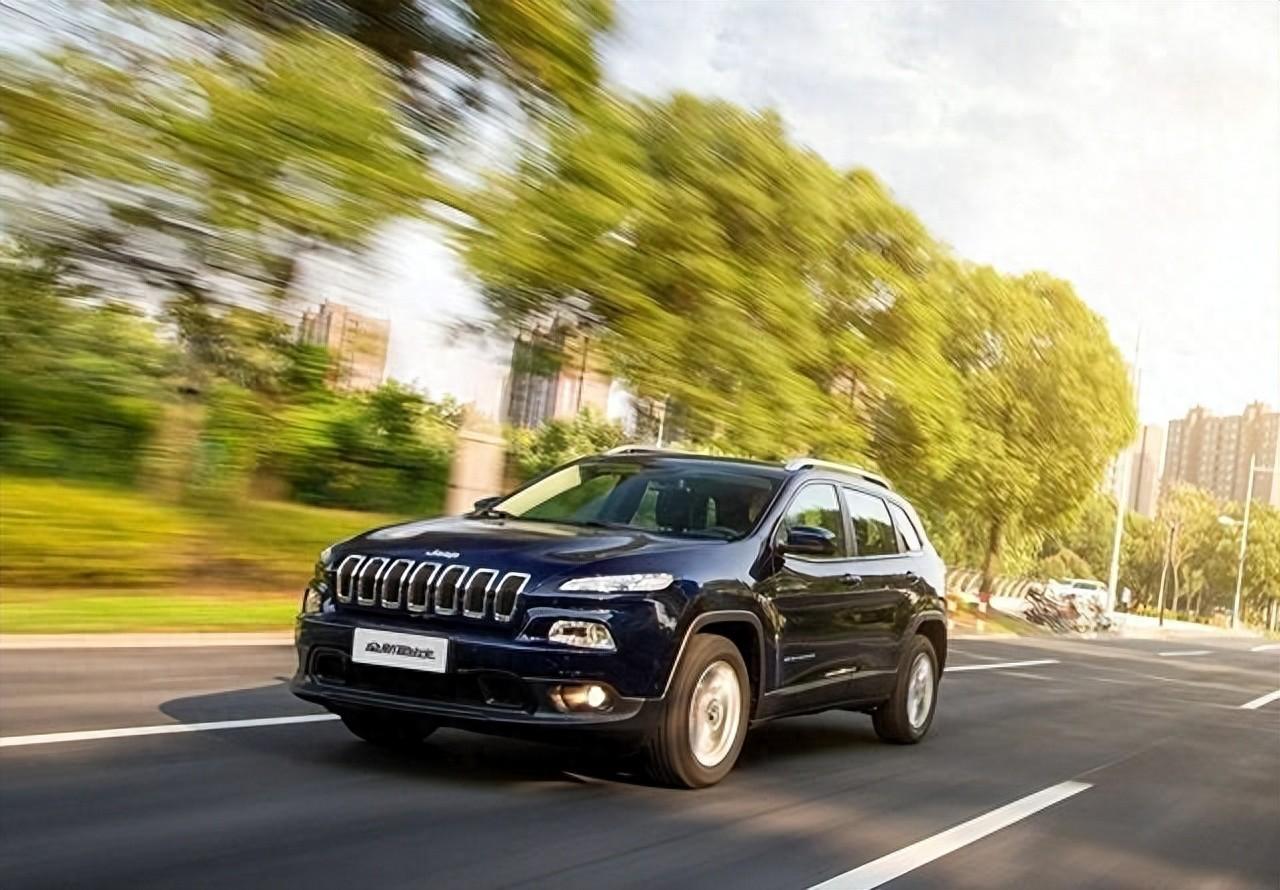 保時捷、克萊斯勒等品牌發(fā)布召回,涉及Panamera、自由光、奇駿等車型