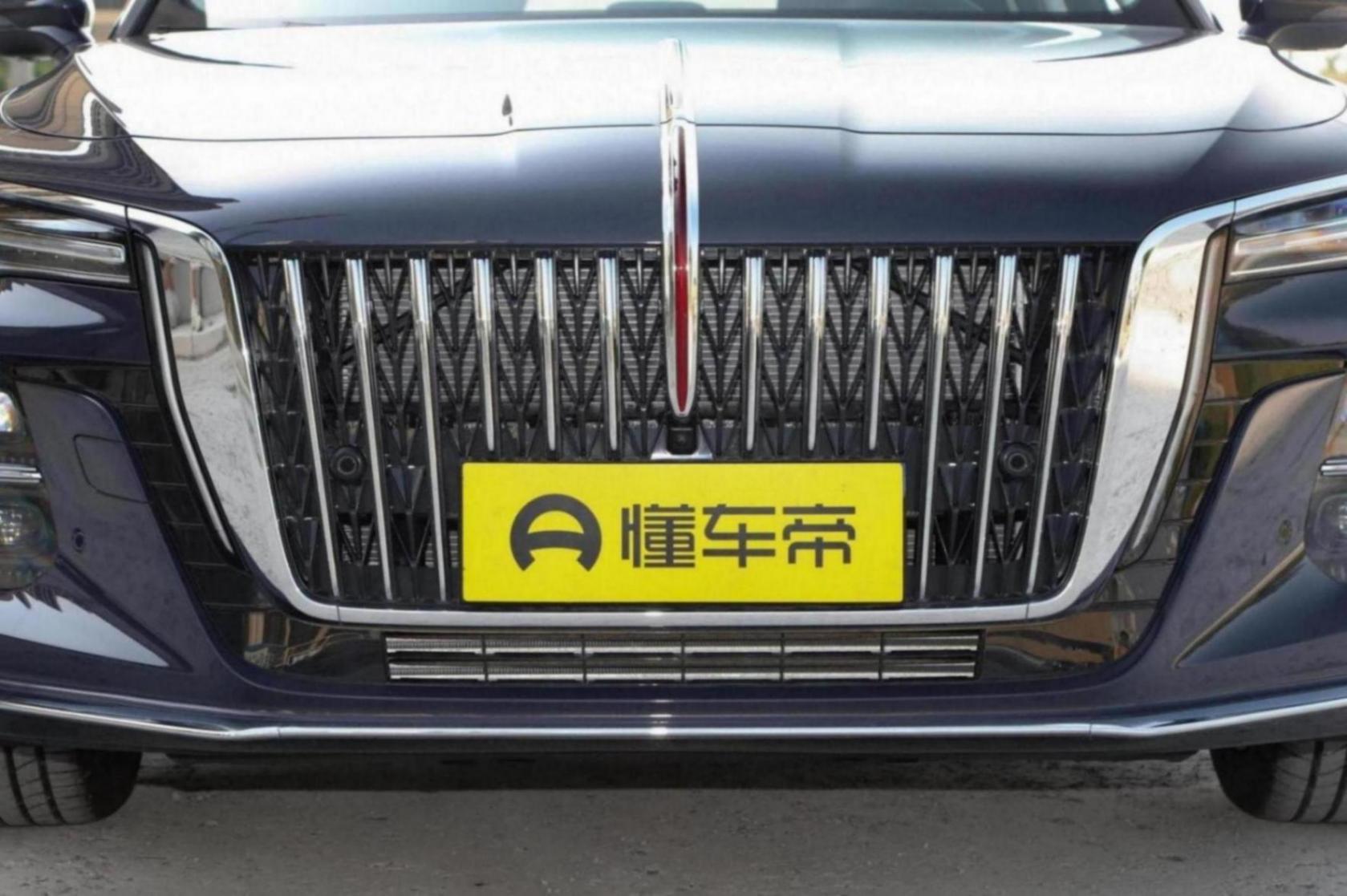 全新紅旗H5:終端優(yōu)惠2.5萬,2.0T燃油頂配車型實(shí)力如何?
