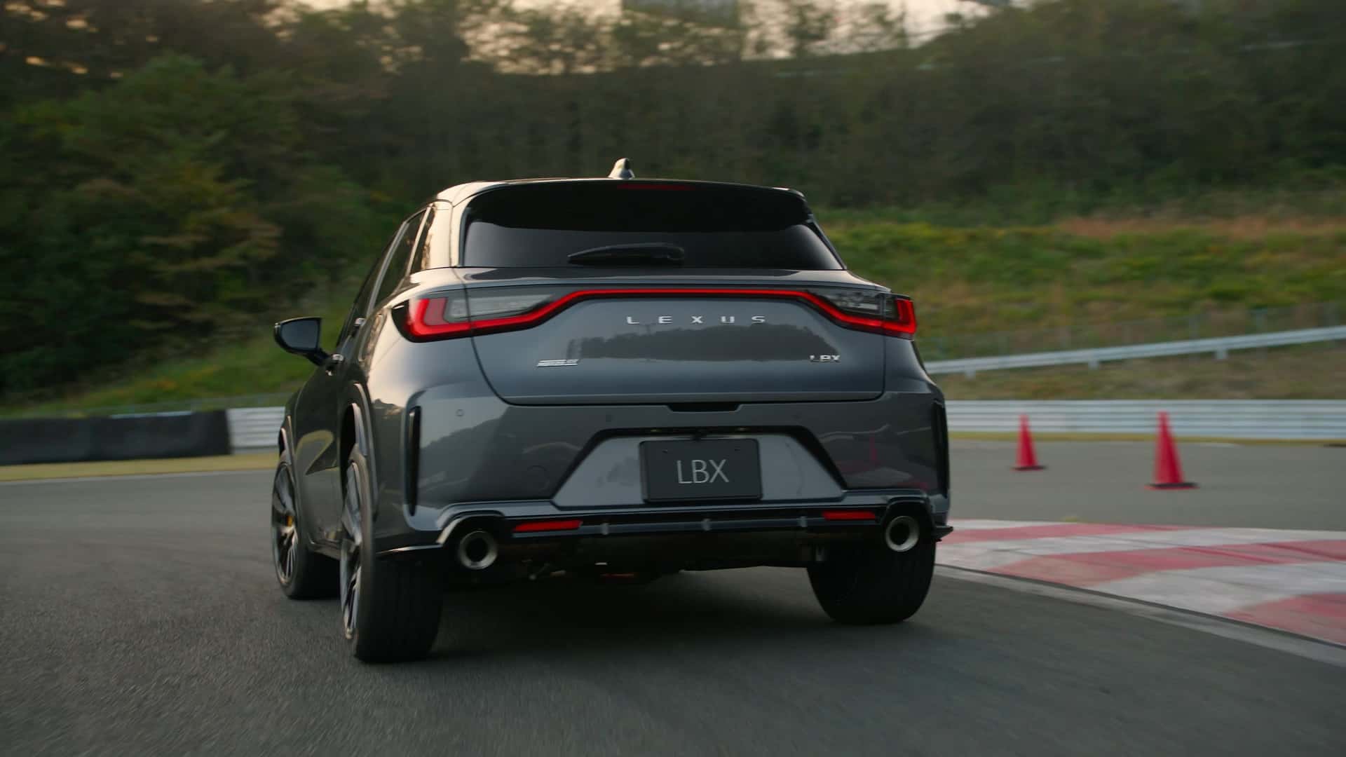 1.5T+8AT,雷克薩斯LBX Morizo RR極大可能量產
