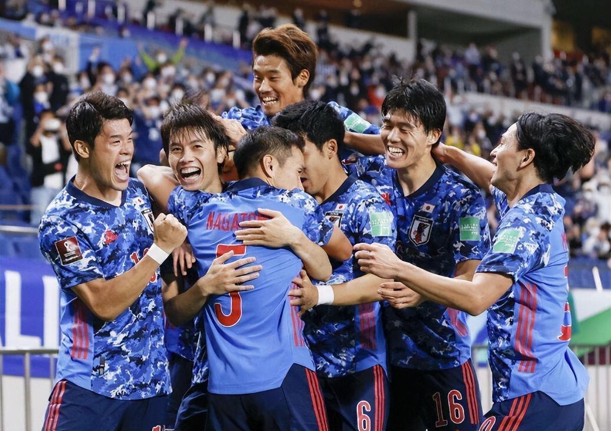 一場3-0攪亂世預(yù)賽!亞洲第1出線,國足喜訊:形勢一片大好!