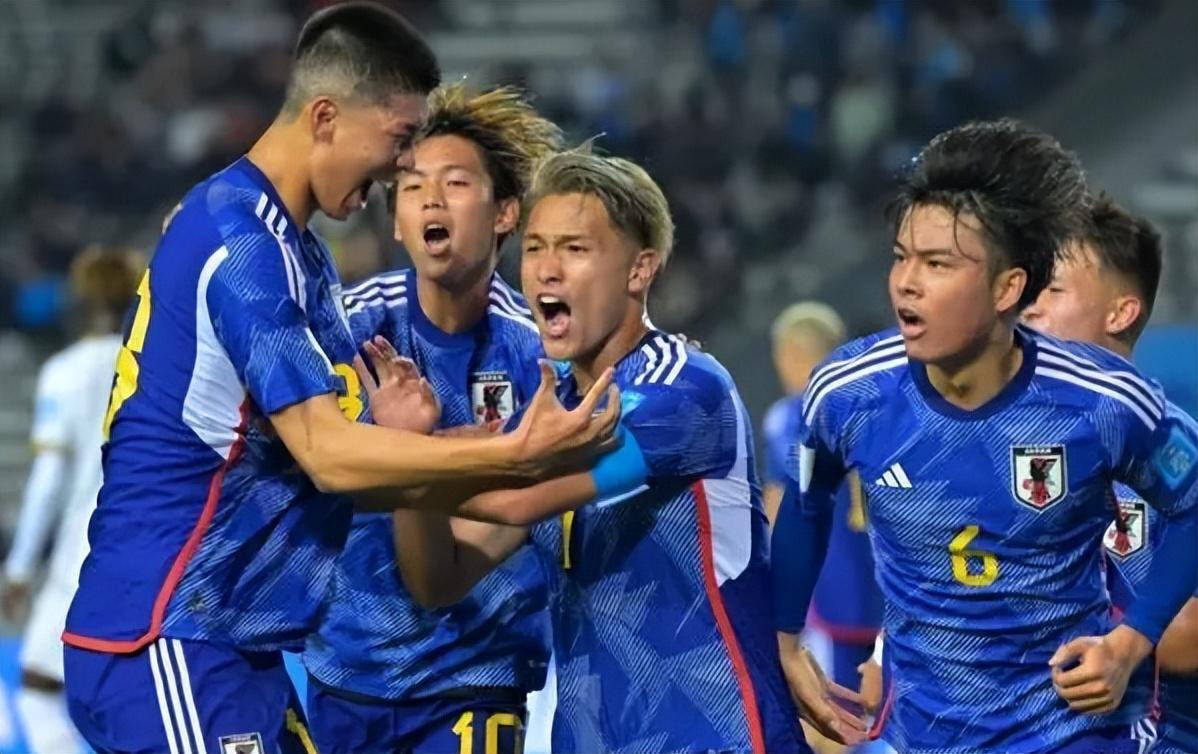 一場3-0攪亂世預(yù)賽!亞洲第1出線,國足喜訊:形勢一片大好!
