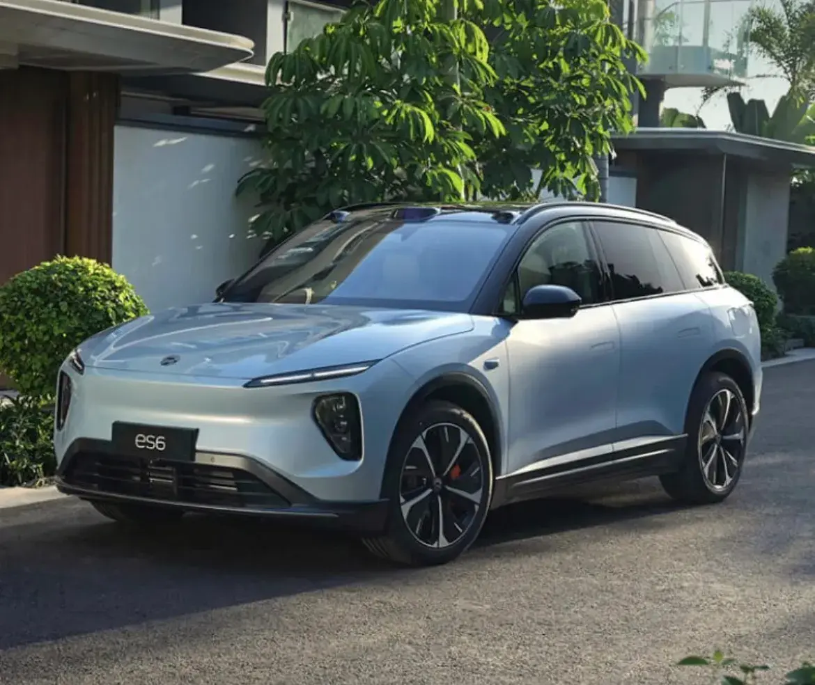 聚光新能源,偶遇智能電動全能S UV蔚來ES6