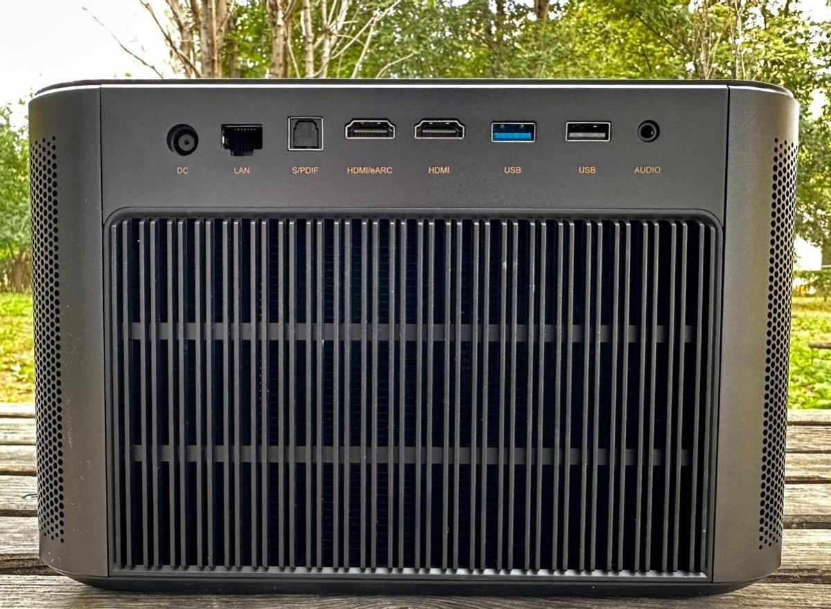 首款A(yù)LPD 5.0投影 當(dāng)貝X5 Ultra深度體驗(yàn)