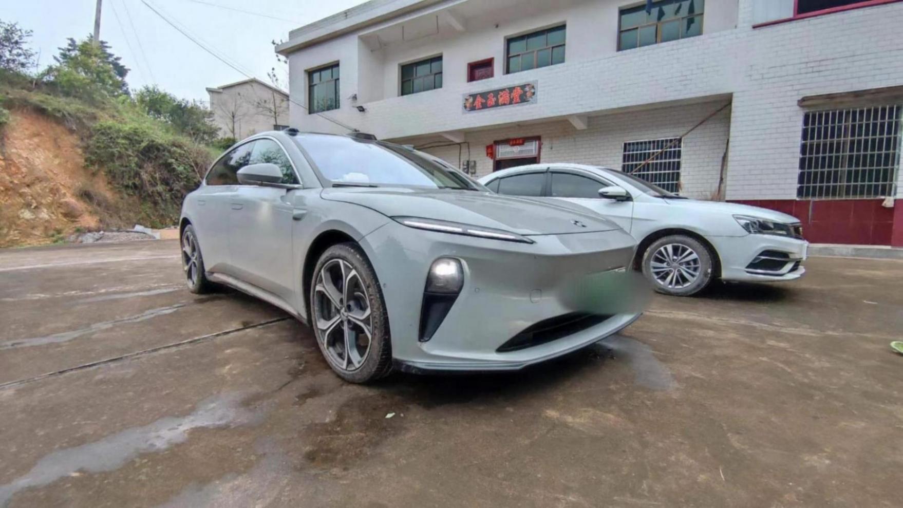 蔚來3月賣出1.1萬輛,有人說買蔚來的人是冤種,看看車主咋說?