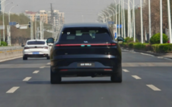 李想又一“打臉”車型!全新理想L6實車曝光:全系無空懸