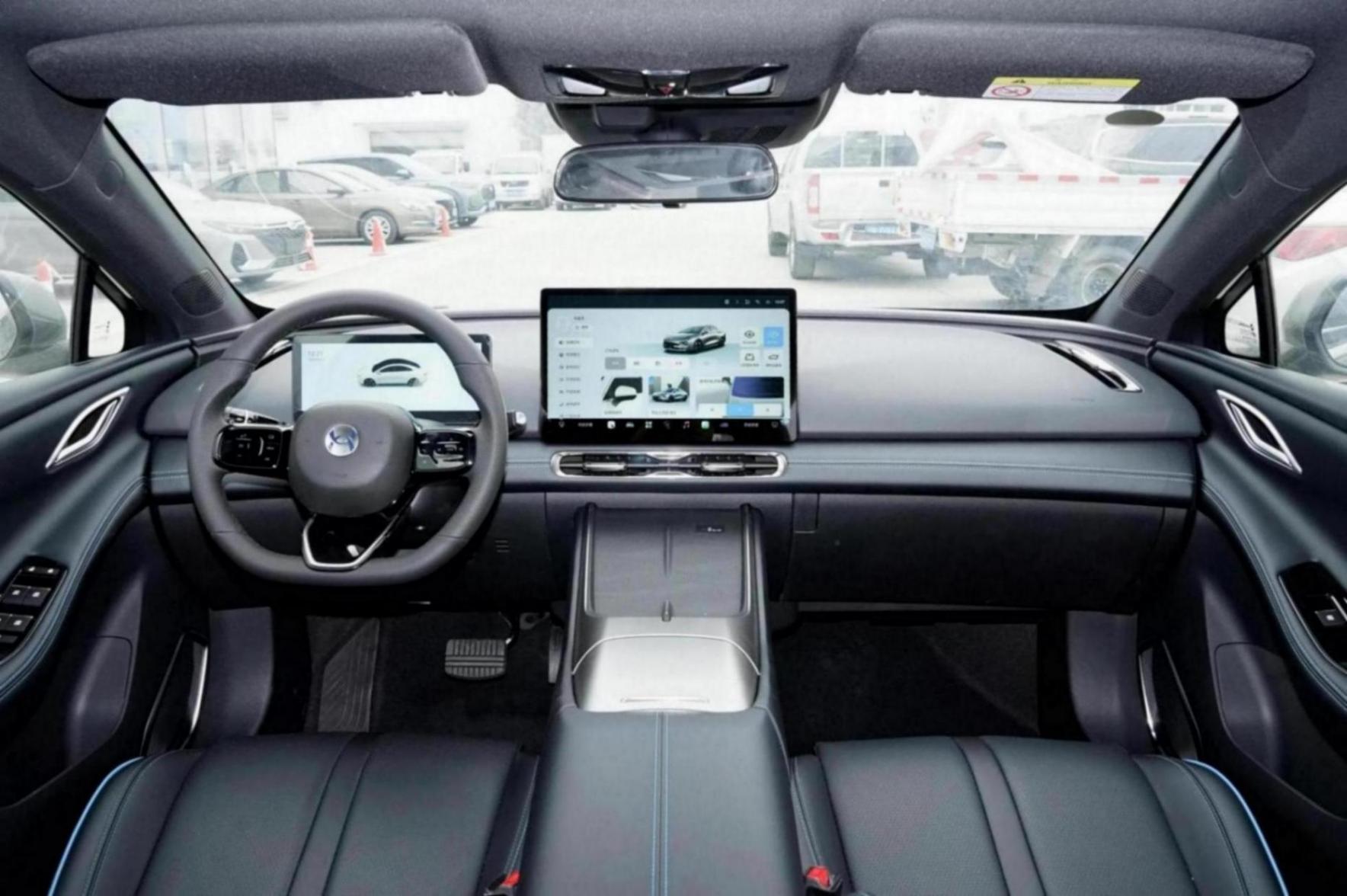 13.98萬起售,純電續(xù)航里程520KM,中型車合創(chuàng)A06值得入手?