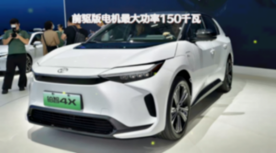 廣汽豐田新能源 鉑智4X,鉑金守護,智享安全。