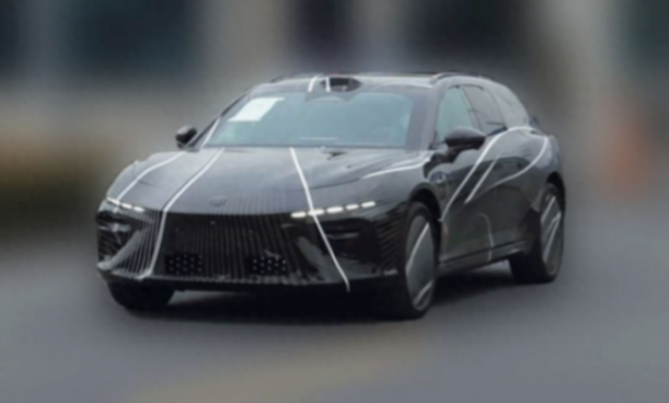 新款哪吒S獵裝車(chē)測(cè)試諜照曝光