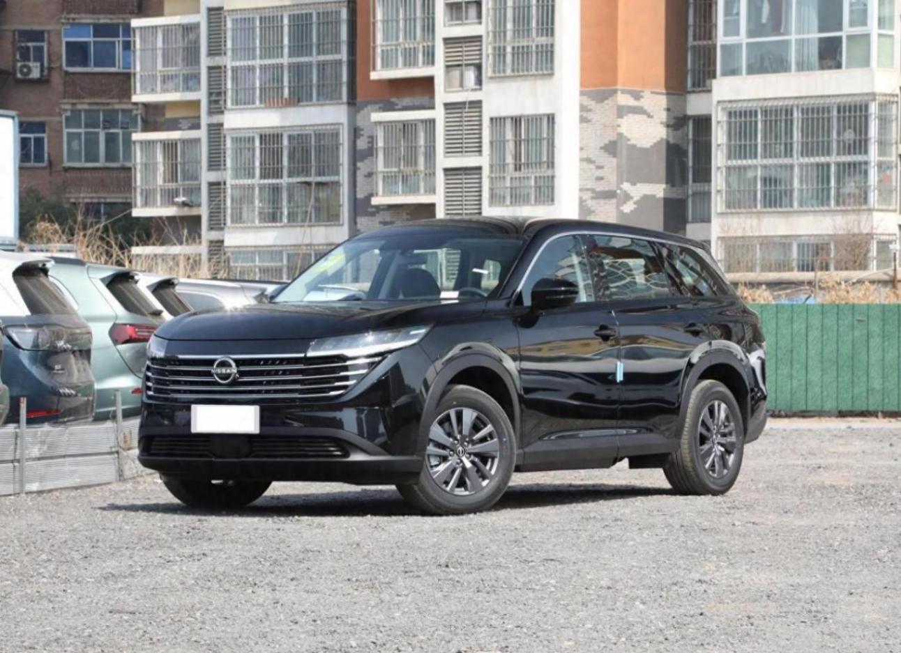 日產全新中大型SUV上市!不足24萬起,配6/7座可選,搭載2.0T四驅