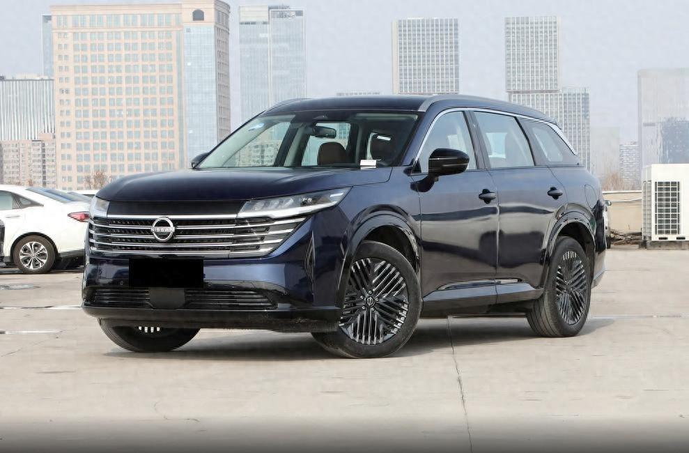 全新家族設計,個兒大舒適,2.0T+9AT的日產探陸多少適合入手?