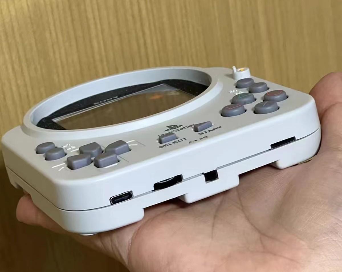從未見過的索尼掌機,神似PS Oen,賣個一百塊肯定火