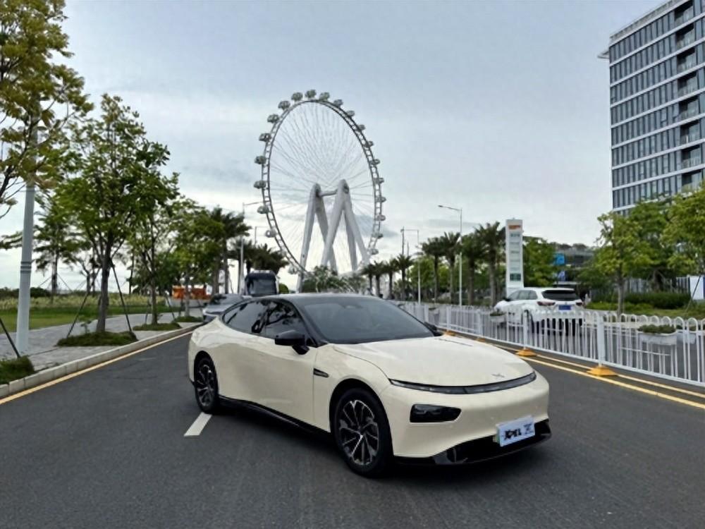小鵬汽車怎么樣?有看外觀就被種草的嗎?