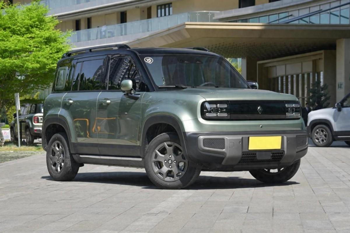 別總盯著飛度、Polo!10萬級個性家用之選,還得是寶駿悅也Plus