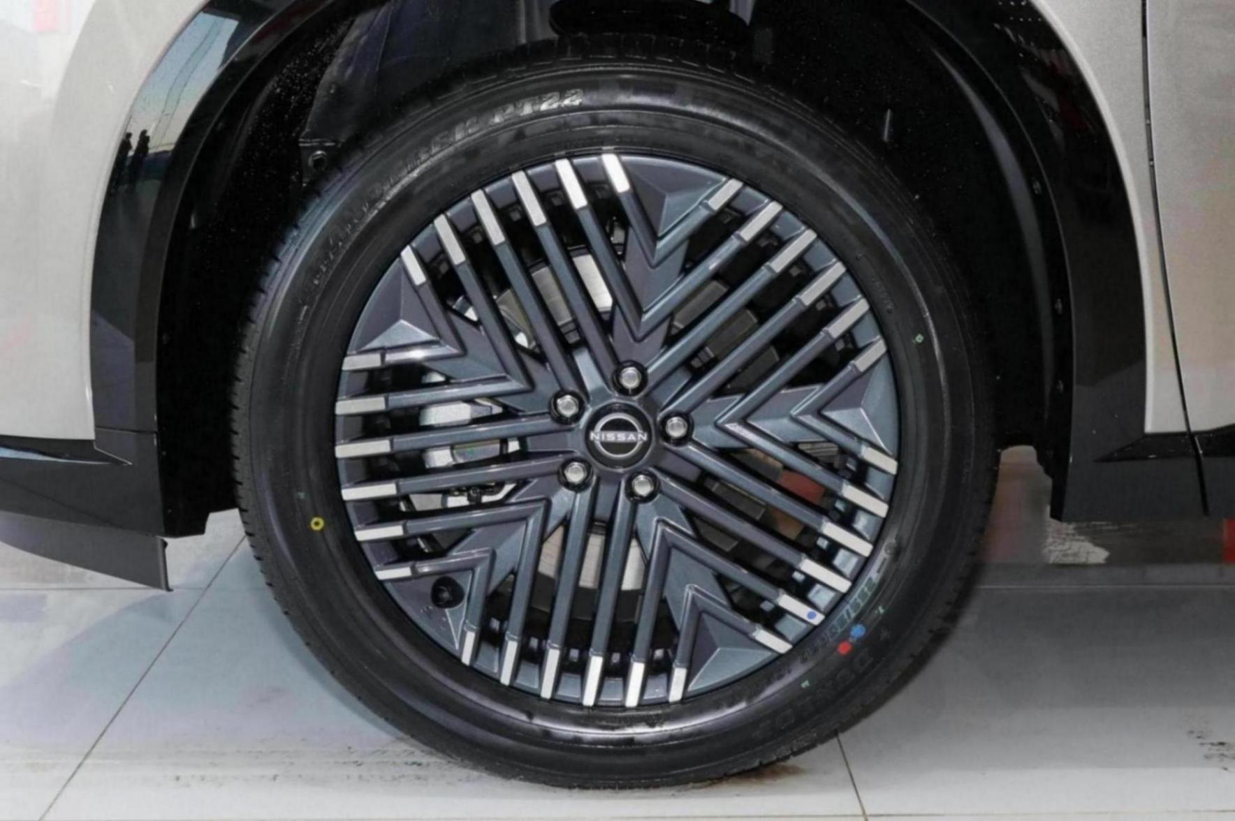 比漢蘭達空間大,起售23.98萬,實力解析日產探陸6座車型!