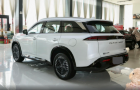 日產(chǎn)探陸:綜合油耗8.65L,定位中大型SUV,對手卻是豐田漢蘭達(dá)