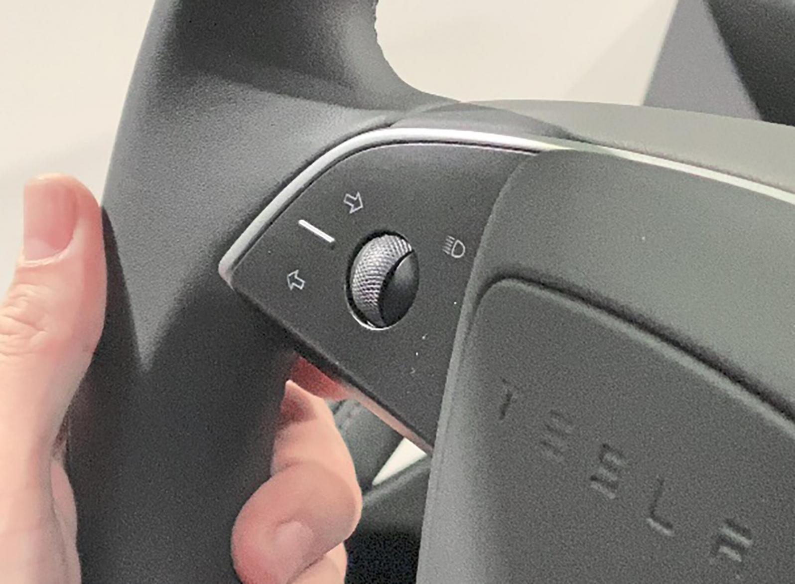遲來的升級:特斯拉 Model 3