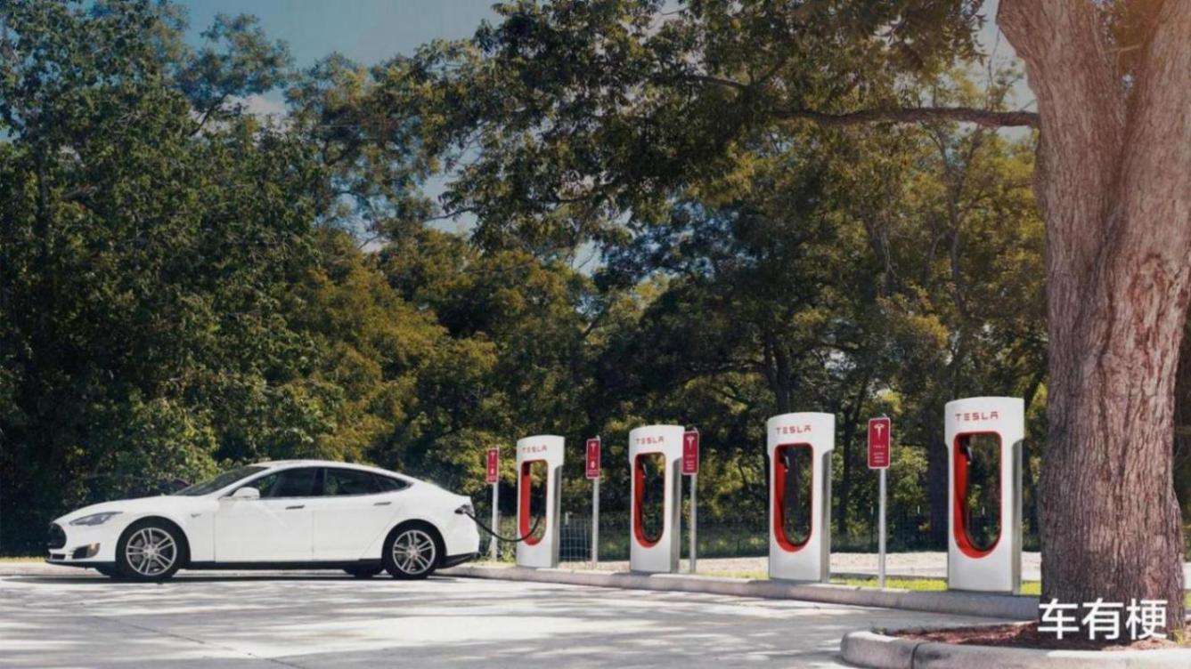 為什么蔚來改變了電車的解題思路?不需要加大電池,也不用超充樁