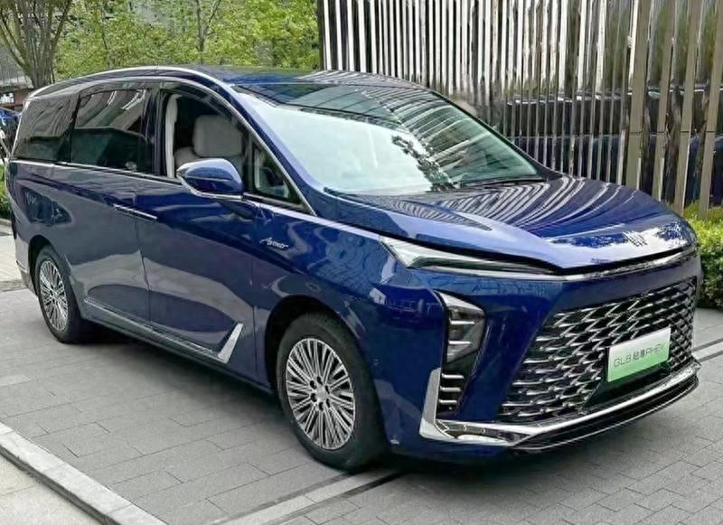 1.5T+電動機,別克GL8插混版曝光,續航超1000公里,北京車展上市