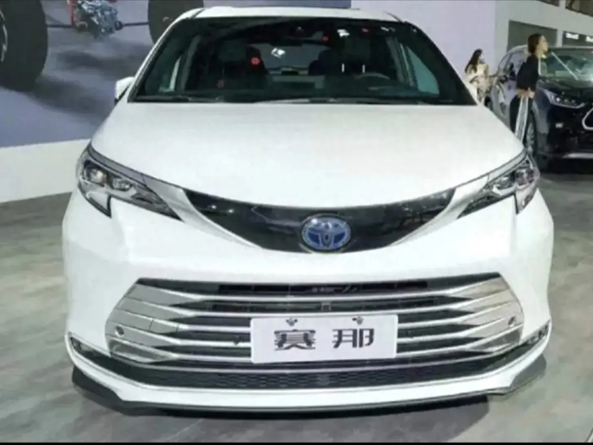 智能化配置新升級,新增四驅(qū)版,廣汽豐田2024款賽那再迎全新?lián)Q代