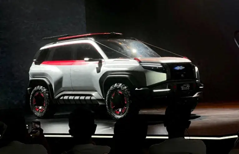 “星戰”風格新車!比亞迪方程豹SUPER 3正式發布