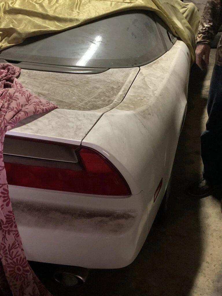心里有陰影不敢開了?1992年的謳歌NSX 在車庫里被遺忘了30年