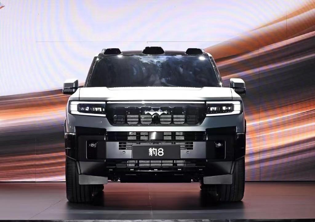 方程豹豹8量產版登場,氣勢不輸同門仰望U8