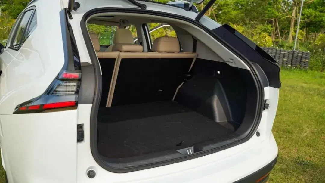 低預算還要面面俱到?車漫工作車就選它了!超值!