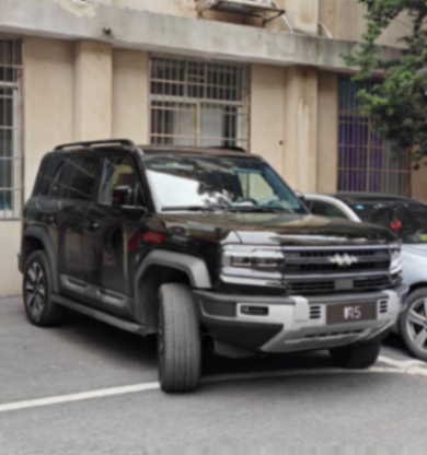 比亞迪方程豹再發(fā)3車,超跑致敬蘭博基尼?