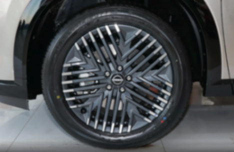 體驗日產探陸,座椅舒適度有待提升,23.98萬起貴嗎?