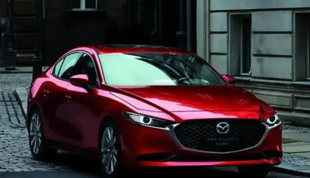 馬自達(dá)全球首創(chuàng)彎道之王次世代MAZDA3昂克賽拉