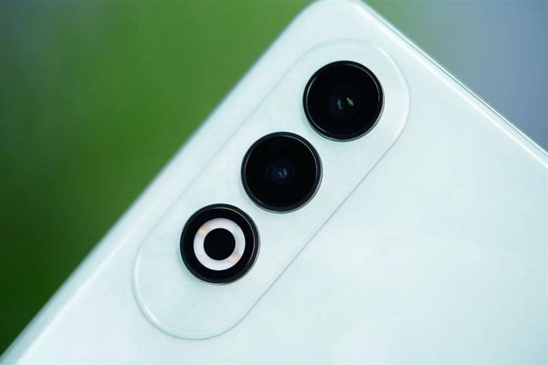 續航秒殺同價位所有手機!OPPO K12評測:5500mAh大電池能用一天半