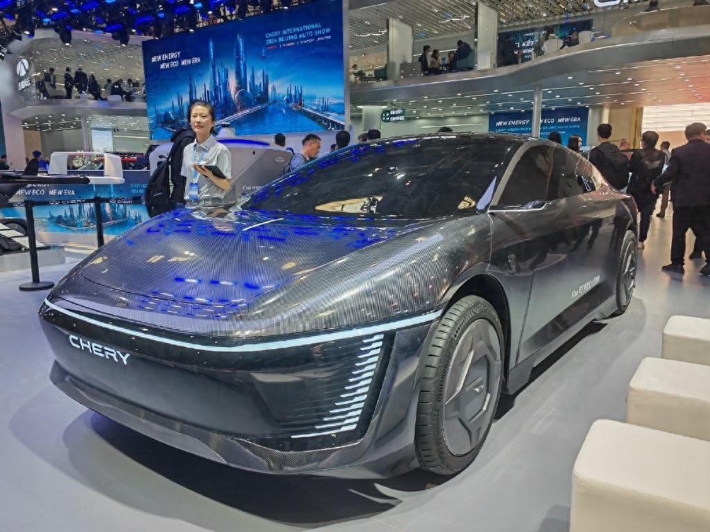 黑科技加持!奇瑞超低風(fēng)阻概念車驚艷北京車展