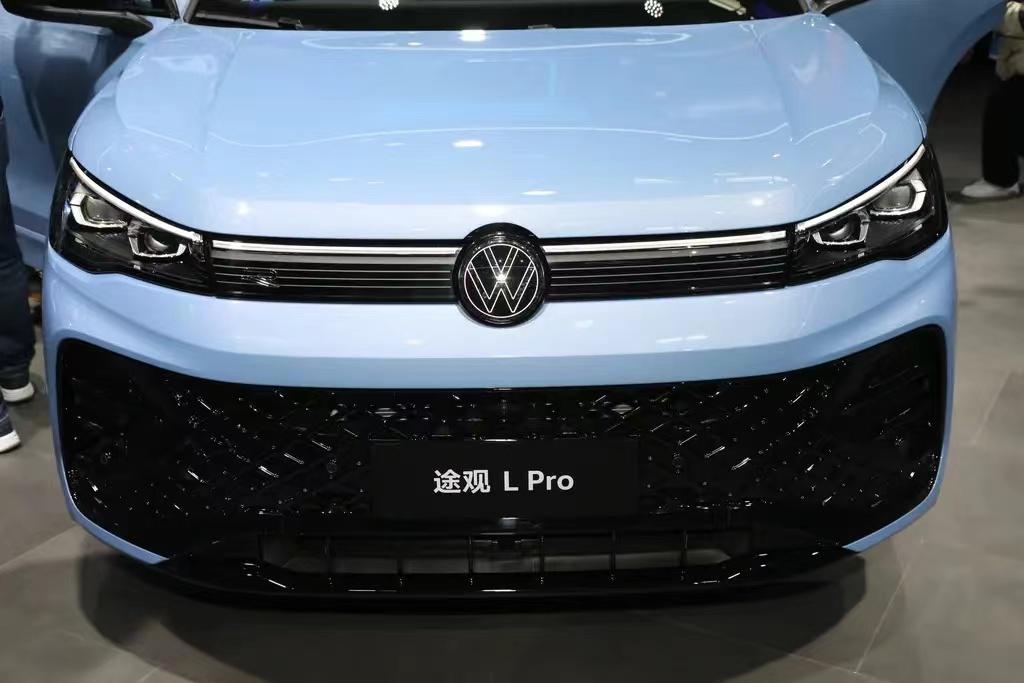 2024北京車展|上汽大眾新一代途觀L Pro亮相,首次配備副駕娛樂屏