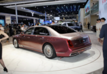 北京車展:紅旗國雅亮相,可選4座+雙色車身,低配就是3.0T混動!