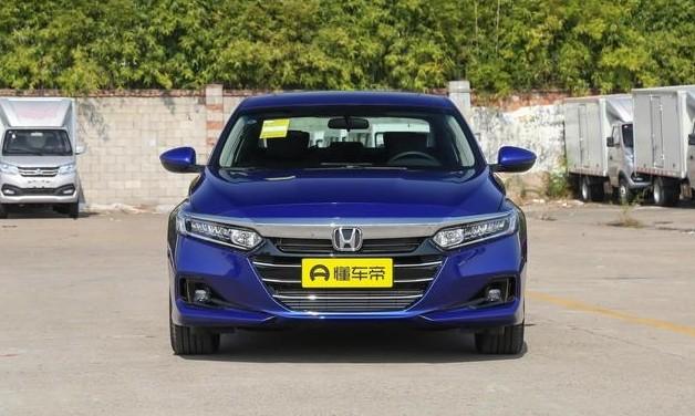 上汽大眾出招,曝光帕薩特PRO申報圖,車身加長至5.006米,帶勁不