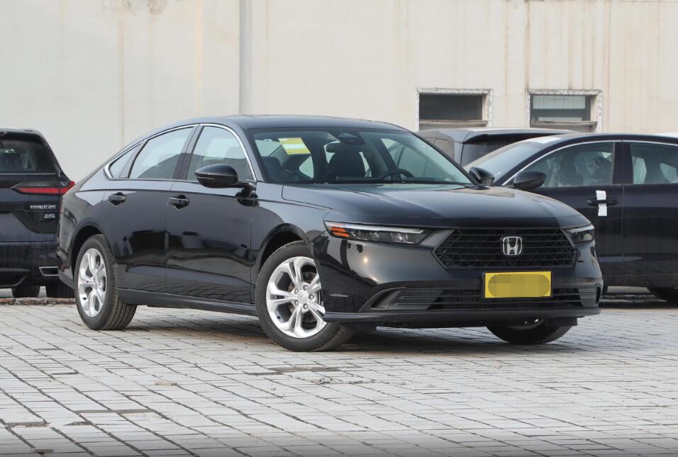 全新雅閣限時補貼2萬!1.5T爆發出192匹馬力,百公里油耗低至6.6L