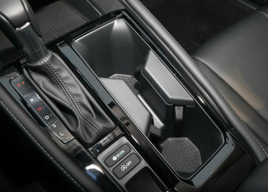 全新雅閣限時補貼2萬!1.5T爆發出192匹馬力,百公里油耗低至6.6L