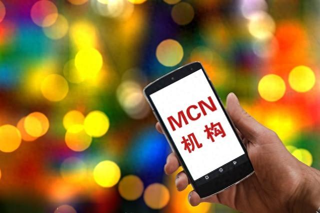 華為鴻蒙份額跌至1%,榮耀的放棄和背叛,終究成了最后一根草?