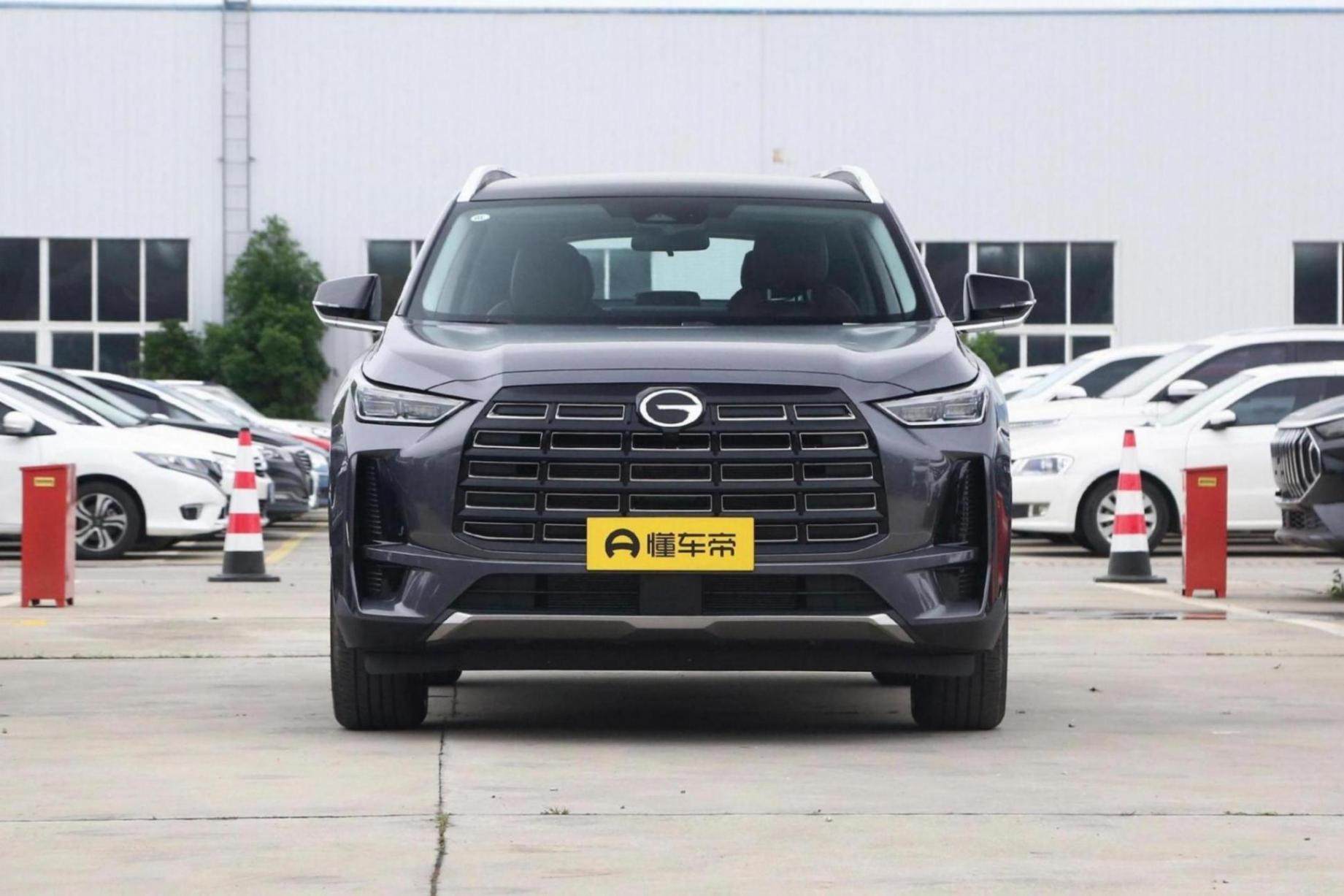 解讀傳祺GS4 MAX,百公里油耗低至6.8L,軸距2.75米,值得買嗎?